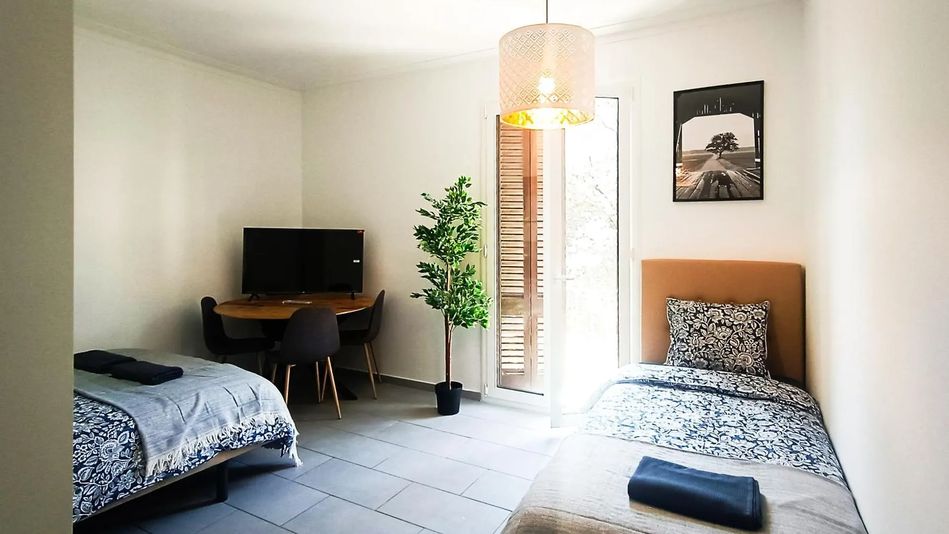 Oasis Rooms Barcelona - Heart Of Barcelona Spain