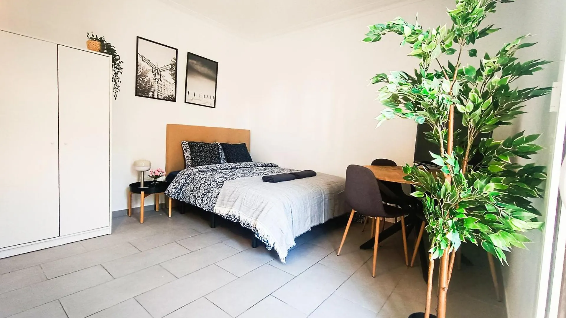 Oasis Rooms Barcelona - Heart Of Barcelona