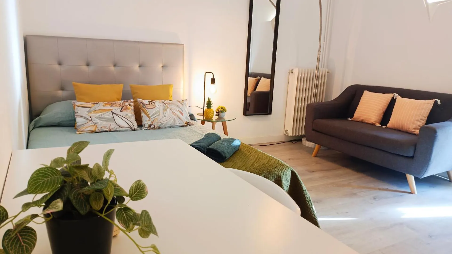 Oasis Rooms Barcelona - Heart Of Barcelona